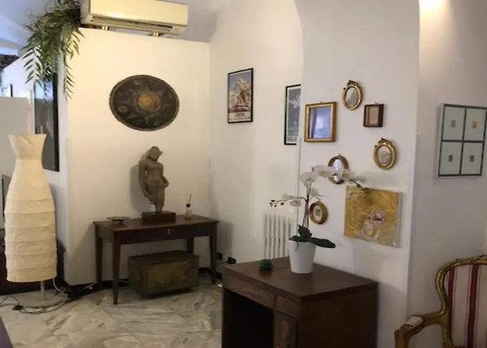 Elly's Loft Apartment *